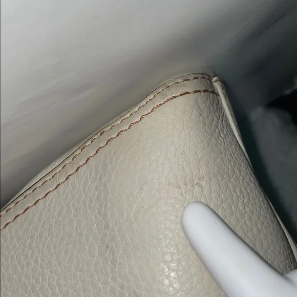 Coach ‘Chelsea’ Turnlock Shoulder Bag - Picture 11 of 17